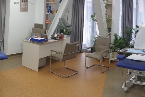 Consult Dermatologic GRATUIT - Ai grija de pielea ta! Noi avem grija de restul.